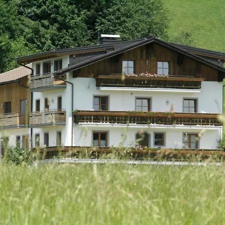 Moosgut Appartement *